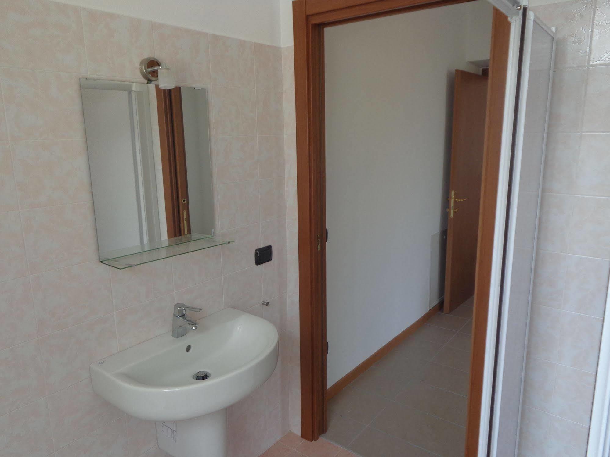 La Corte B&B Fagnano Olona エクステリア 写真